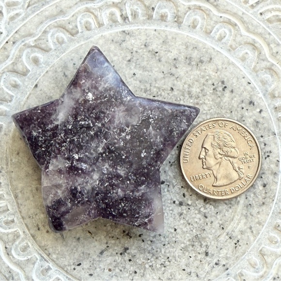 Lepidolite Star Crystal Carving, 44 grams - Picture 5 of 14